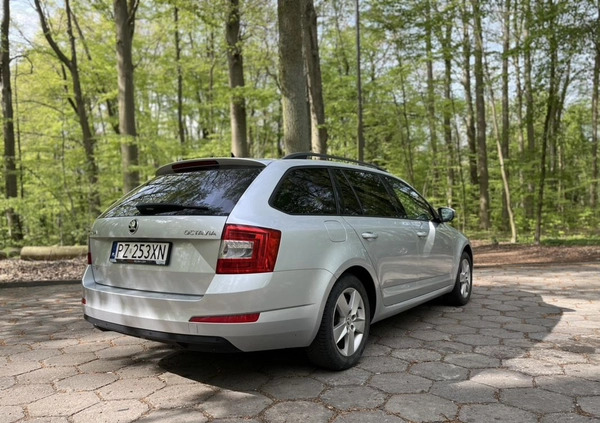 Skoda Octavia cena 33000 przebieg: 223940, rok produkcji 2015 z Tłuszcz małe 67